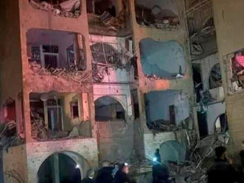 «Десятки пострадавших и мощный пожар»: Иран и Израиль обменялись ударами по ядерным объектам «Десятки пострадавших и мощный пожар»: Иран и Израиль обменялись ударами по ядерным объектам