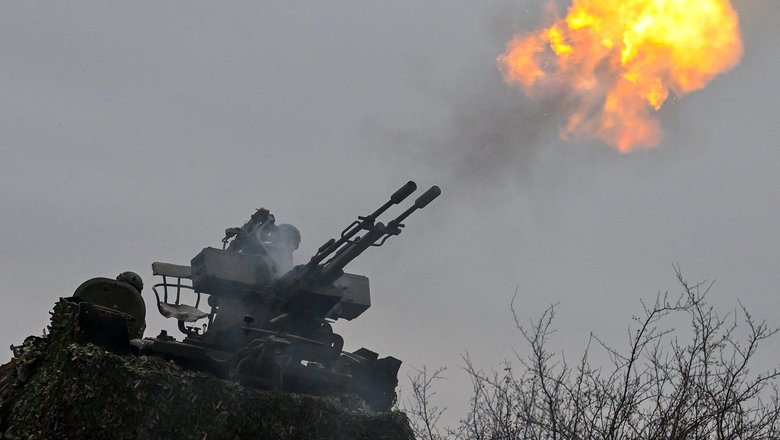 Эксперт назвал две цели затяжной атаки ВСУ на Москву Эксперт назвал две цели затяжной атаки ВСУ на Москву