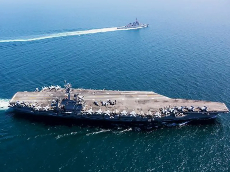 Иран ударил по авианосцу США USS Abraham Lincoln и показал видео атаки