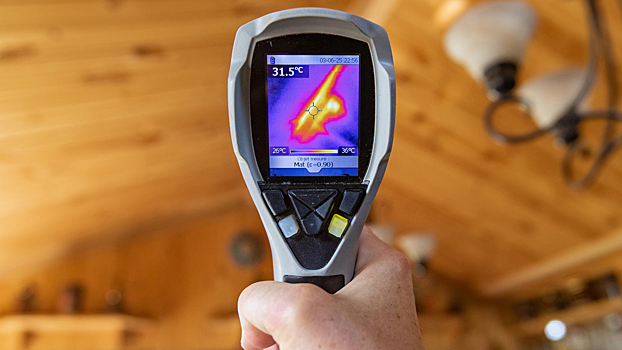 Как найти утечки тепла в доме: правила работы с тепловизором