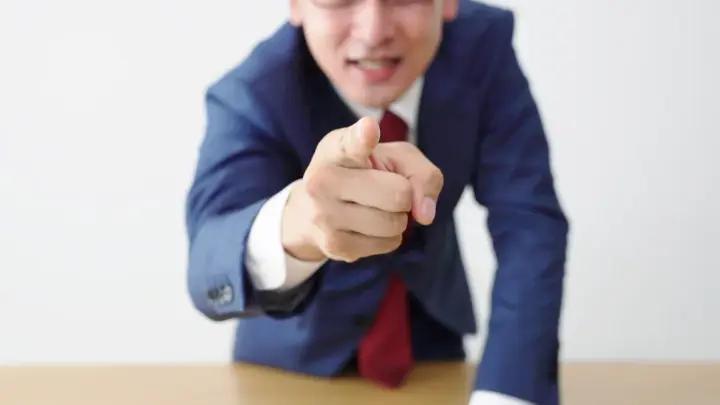 Основатель движения «Наши» Якеменко снова перебрал. С русским матом и признаниями