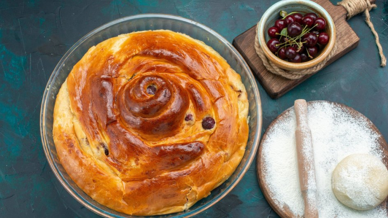 Почему пирог получается сырым внутри, а снаружи — подгорает Почему пирог получается сырым внутри, а снаружи — подгорает