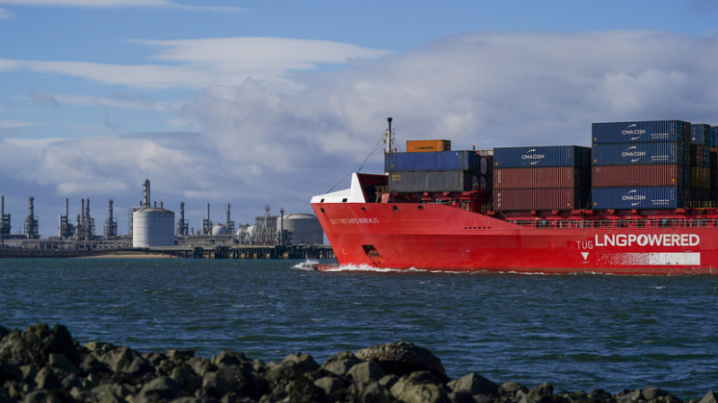 «Последнее предупреждение» Ирану и 48 часов на открытие Ормузского пролива: как развивается ситуация на Ближнем Востоке «Последнее предупреждение» Ирану и 48 часов на открытие Ормузского пролива: как развивается ситуация на Ближнем Востоке