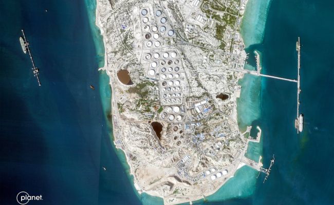 США нанесли удар Харгу: Трамп готовится к захвату ключевого иранского острова?