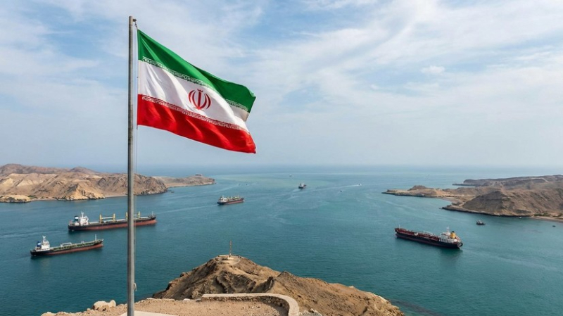 «У Ирана стратегическое преимущество»: западные СМИ — о ситуации в Ормузском проливе