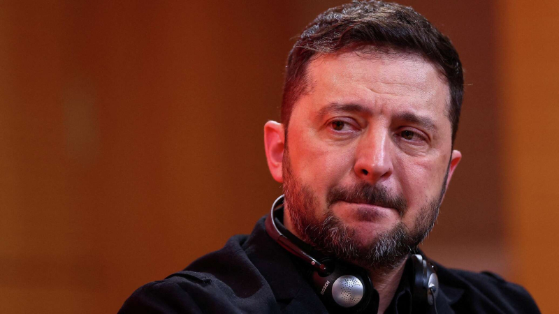 Зеленский сравнил переговоры по украинскому конфликту с «Санта-Барбарой»