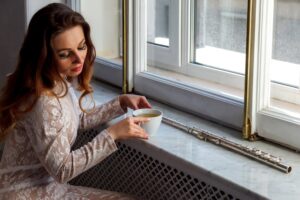 Почему в панельных домах зимой промерзают стыки между плитами на лоджии