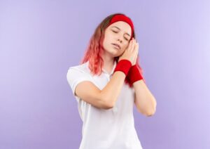 Почему немеют пальцы на левой руке при сне на высоком подлокотнике